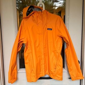 Men's Small Patagonia Torrentshell 3L Raincoat Jacket Mango Yellow Orange